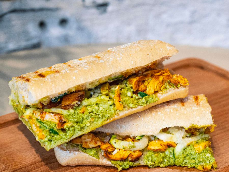 Toasté poulet et pesto
